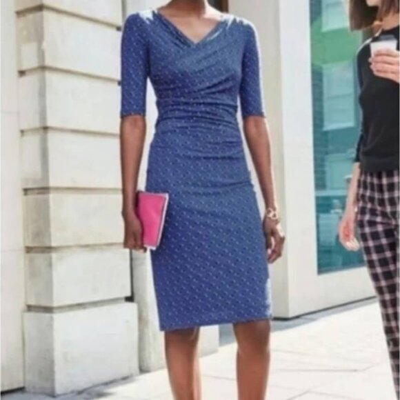 Boden Rita dress blue geometric print ruched midi stretch jersey short sleeve 10 - Picture 1 of 8